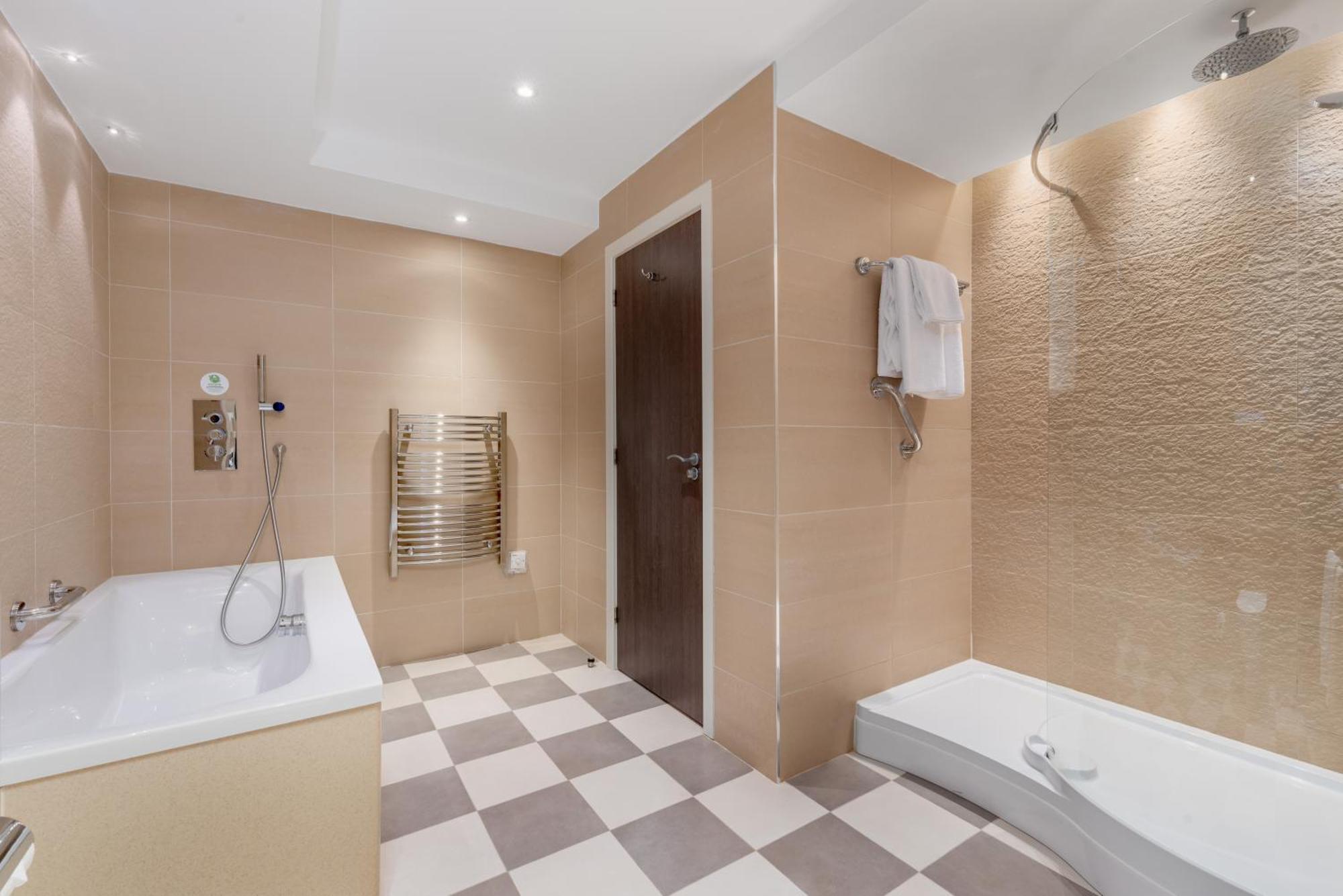 Spa Hotel At Ribby Hall Village วรีกรีน ภายนอก รูปภาพ